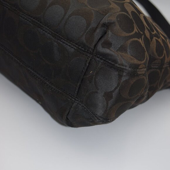 Coach Ashley Signature C Shoulder Bag - Picture 7 of 12